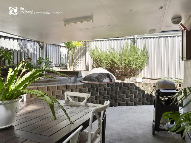 Duplex for sale in Pottsville, New South Wales