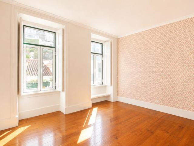 Apartamento venda em Santo António, Lisboa