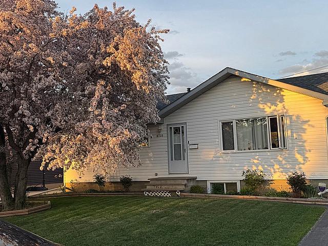 House for sale in Grande Prairie, Alberta