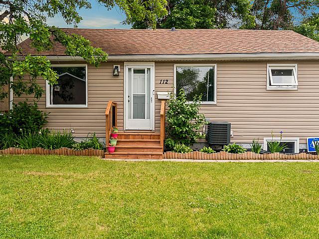 House for sale in East St. Paul, Manitoba