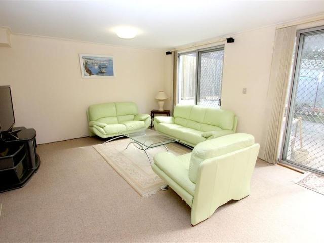 Townhouse for rent in Sydney, New South Wales