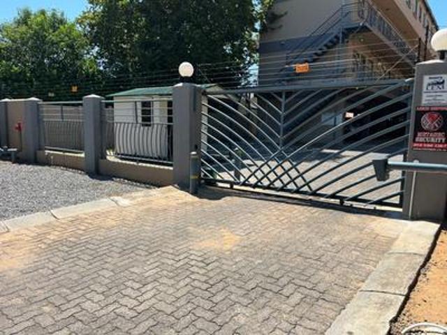 Apartment for sale in Tlhabane, North West