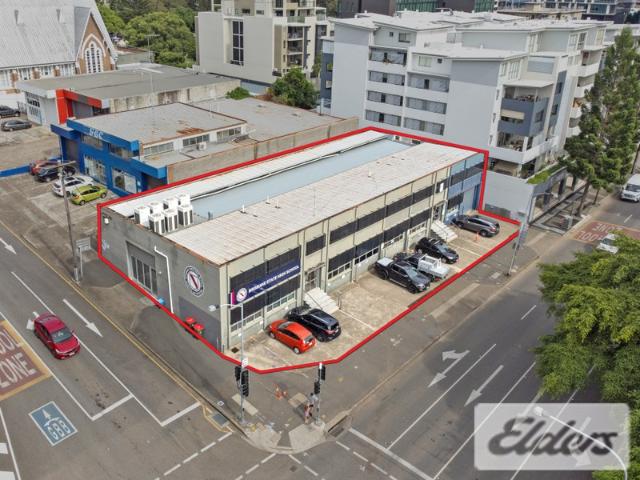 Office for rent in Toombul, Queensland