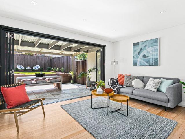 Duplex for rent in Sydney, New South Wales