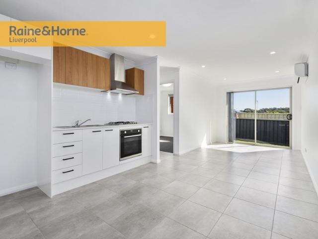 House for rent in Smithfield, Sydney