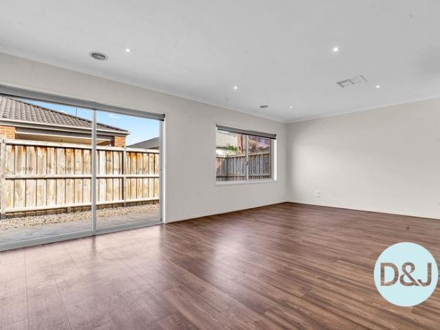 House for rent in Lochaven, Melbourne