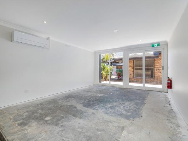 Retail for rent in Sydney, New South Wales