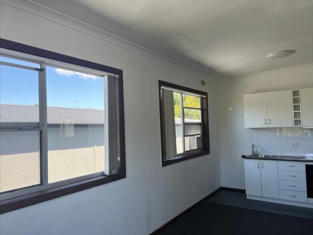 Granny Flat for rent in Ambergate, New South Wales