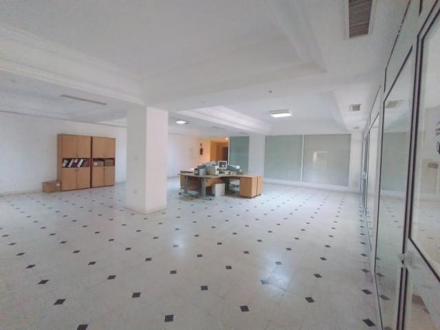 Bureau location à Ain Zaghouan, Douz