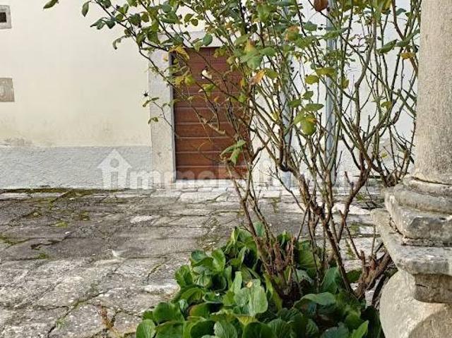 Villa Indipendente in affitto a Vinchiaturo, Molise