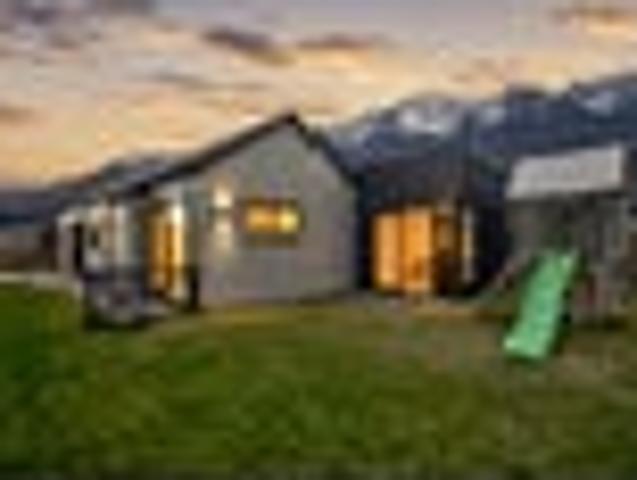 House for sale in Otakou