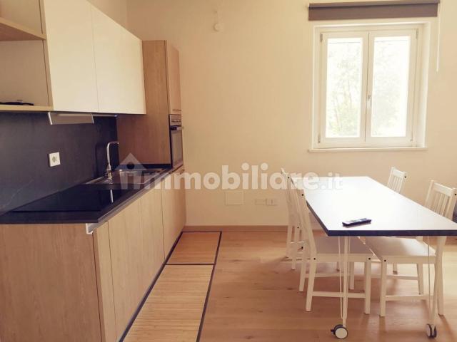 Villa Indipendente in affitto a Passetto, Marche