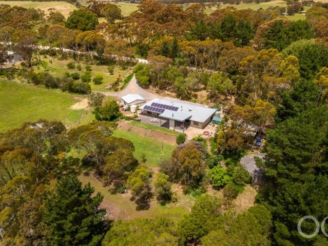 Cottage for sale in Horseshoe Creek, South Australia