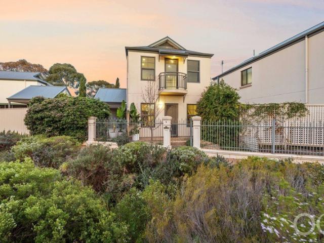 Townhouse for sale in Horseshoe Creek, South Australia