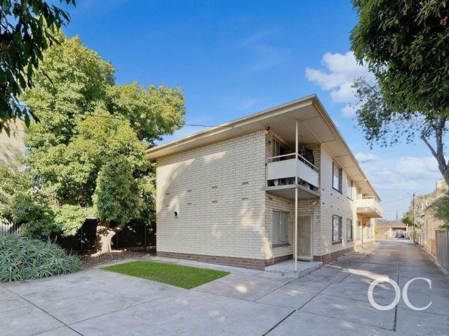 Townhouse for rent in Goodwood, Adelaide