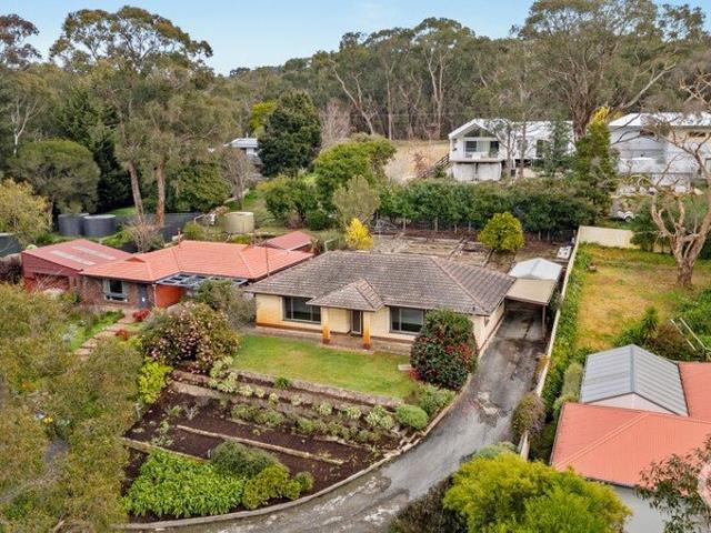 House for sale in Flaxley, South Australia