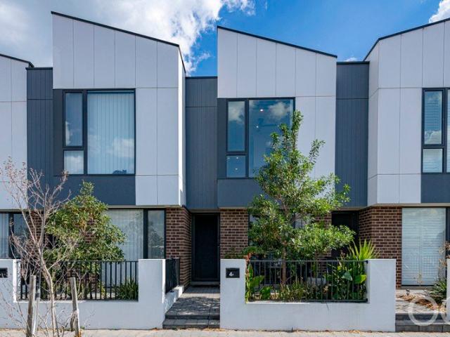 Townhouse for sale in Horseshoe Creek, South Australia