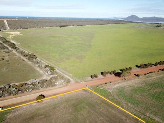 Land for sale in Hopetoun, Western Australia