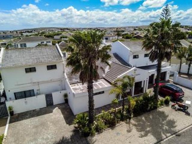 House for sale in West Coast, Britannia Bay