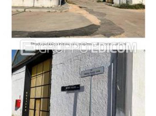 Locale Commerciale in vendita a Puglia, Bari