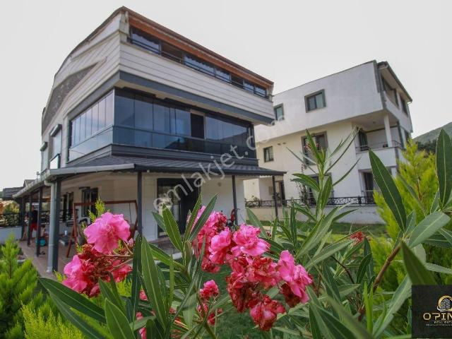 Erdek, Balikesir içerisinde satılık Villa