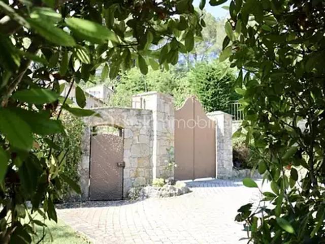 Maison vente à Grasse, Opio