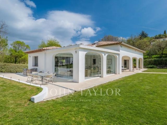 Maison vente à Grasse, Opio