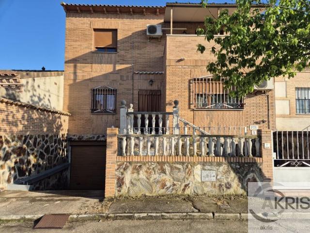 Villa en venta en Mocejón
