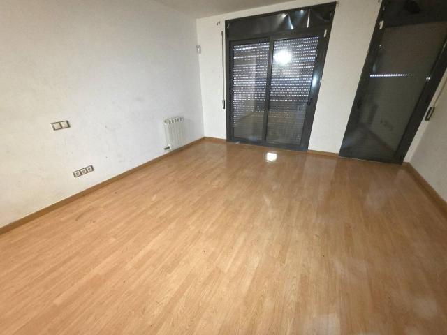 Piso en venta en Centelles, Barcelona