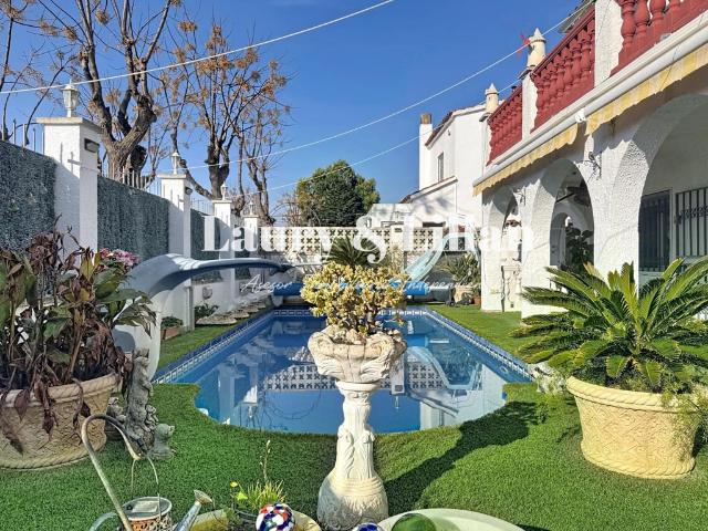 Chalet en venta en Empuriabrava, Alt Empordà