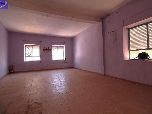Casa en venta en La Plana de Utiel-Requena, Valencia