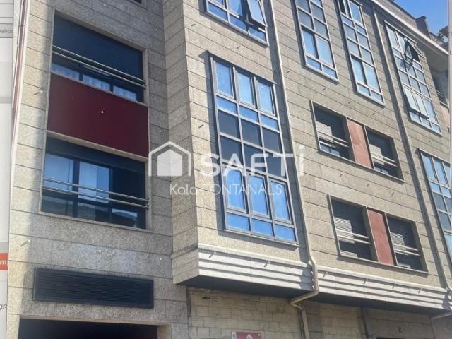 Local Comercial en venta en Mourente, Pontevedra