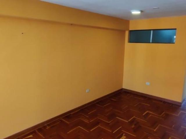 ¡Oportunidad De Inversión En Huancaro! Departamento En Venta A Precio De Oferta