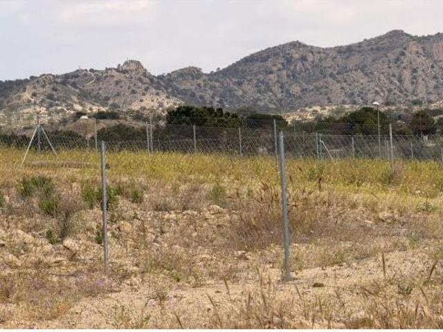 Local Comercial en venta en el Vinalopó Mitjà / El Vinalopó Medio, Valencia