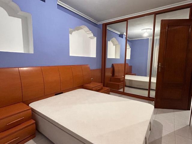 Piso en venta en Venta De Baños, Castilla y León