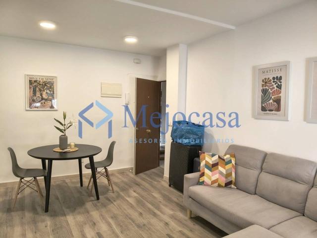 Piso en venta en Latina, Madrid