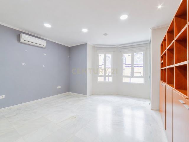 Piso en venta en la Ribera Alta, Valencia