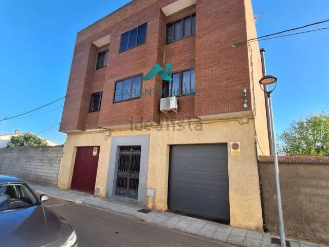 Piso en venta en Madrigalejo, Extremadura