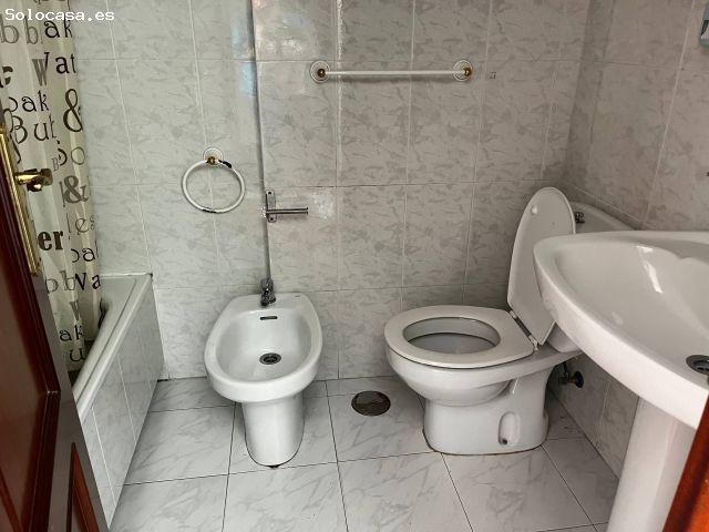 Piso en venta en Ames, Seidón