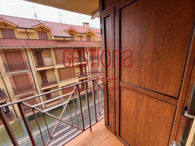 Piso en venta en Hinojales, Barrio El Arco