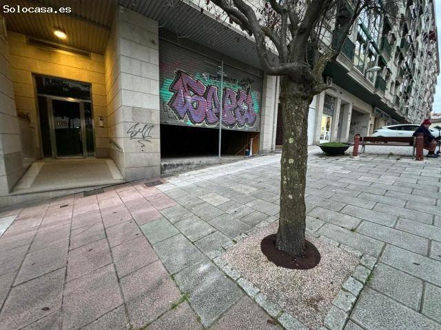 Local Comercial en venta en A Ponte, Ourense