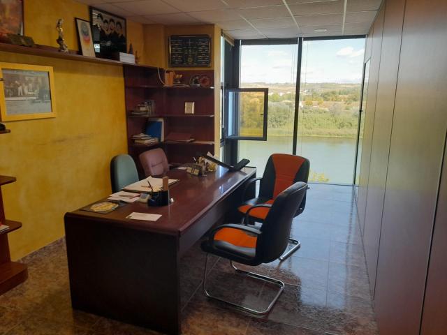 Oficina en venta en Ribera d'Ebre, Catalunya