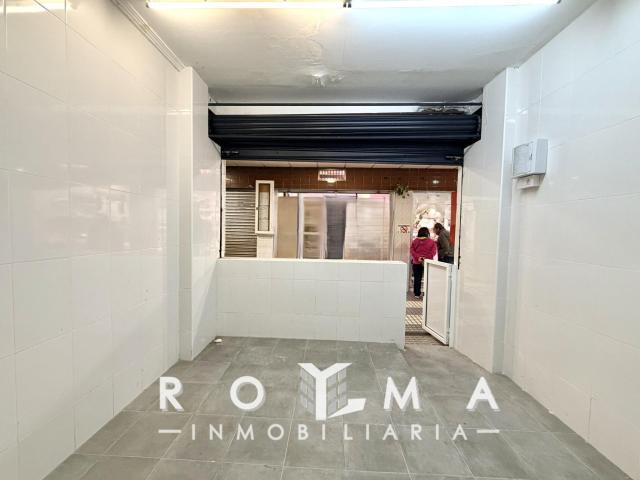 Local Comercial en venta en Cerro-Amate, Sevilla
