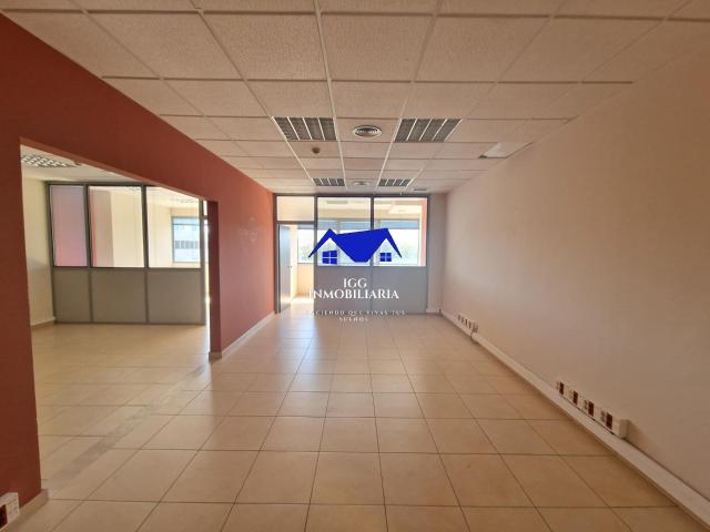 Oficina en venta en Distrito Norte, Sevilla