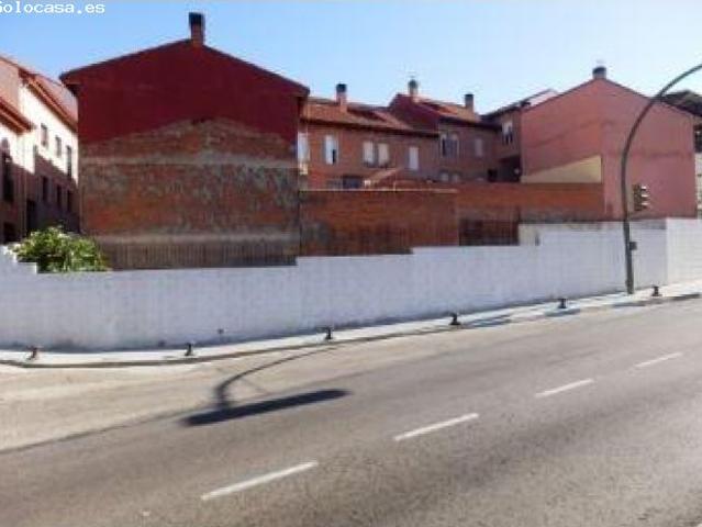 Local Comercial en venta en Los Santos De La Humosa, Madrid