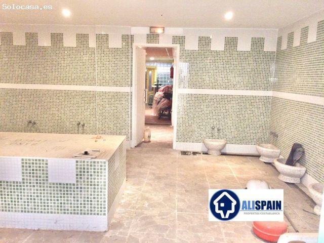 Local Comercial en venta en les Carolines Baixes, l'Alacantí