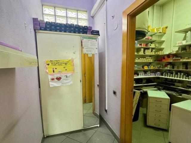 Local Comercial en venta en Peñacastillo, Santander
