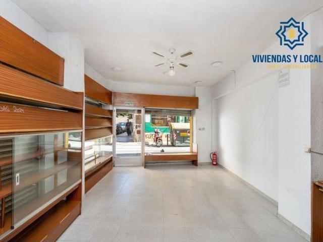 Local Comercial en venta en La Granada, Centro - Sagrario