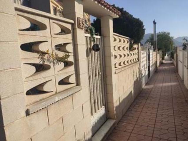 Casa en venta en La Torreta y El Monastil, el Vinalopó Mitjà / El Vinalopó Medio