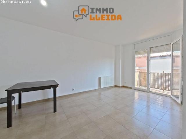 Piso en venta en Cervera, Segarra